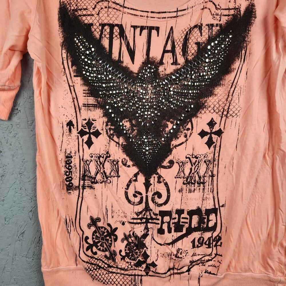 Vintage Daytrip Shirt Womens XL Studded Graphic Embellished Top Goth Biker Y2K - Picture 2 of 15